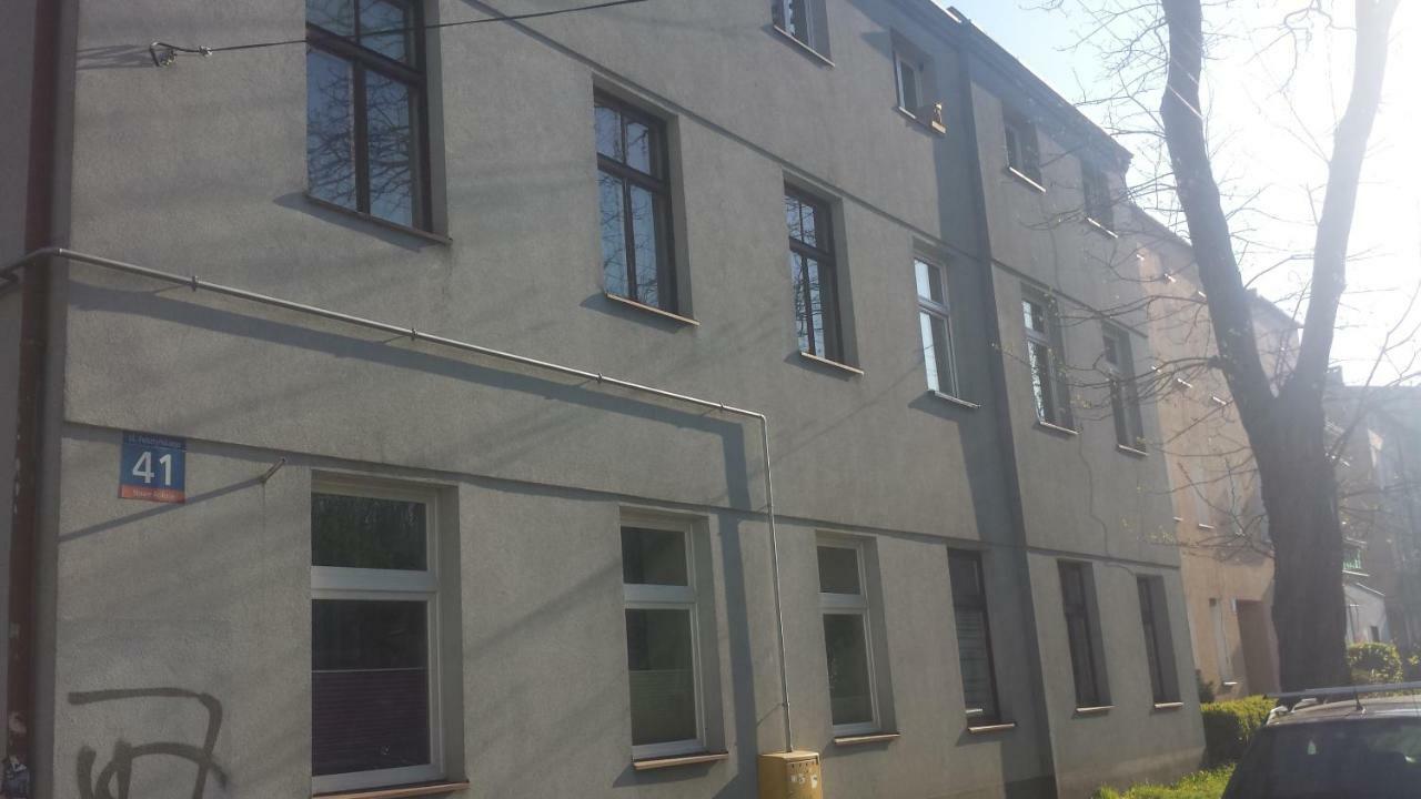 N°10 *